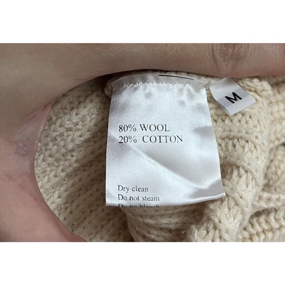 Clane Ivory Long Sleeve V Neck Wool Blend Women's Knit Sweater Size Medium - Picture 4 of 5